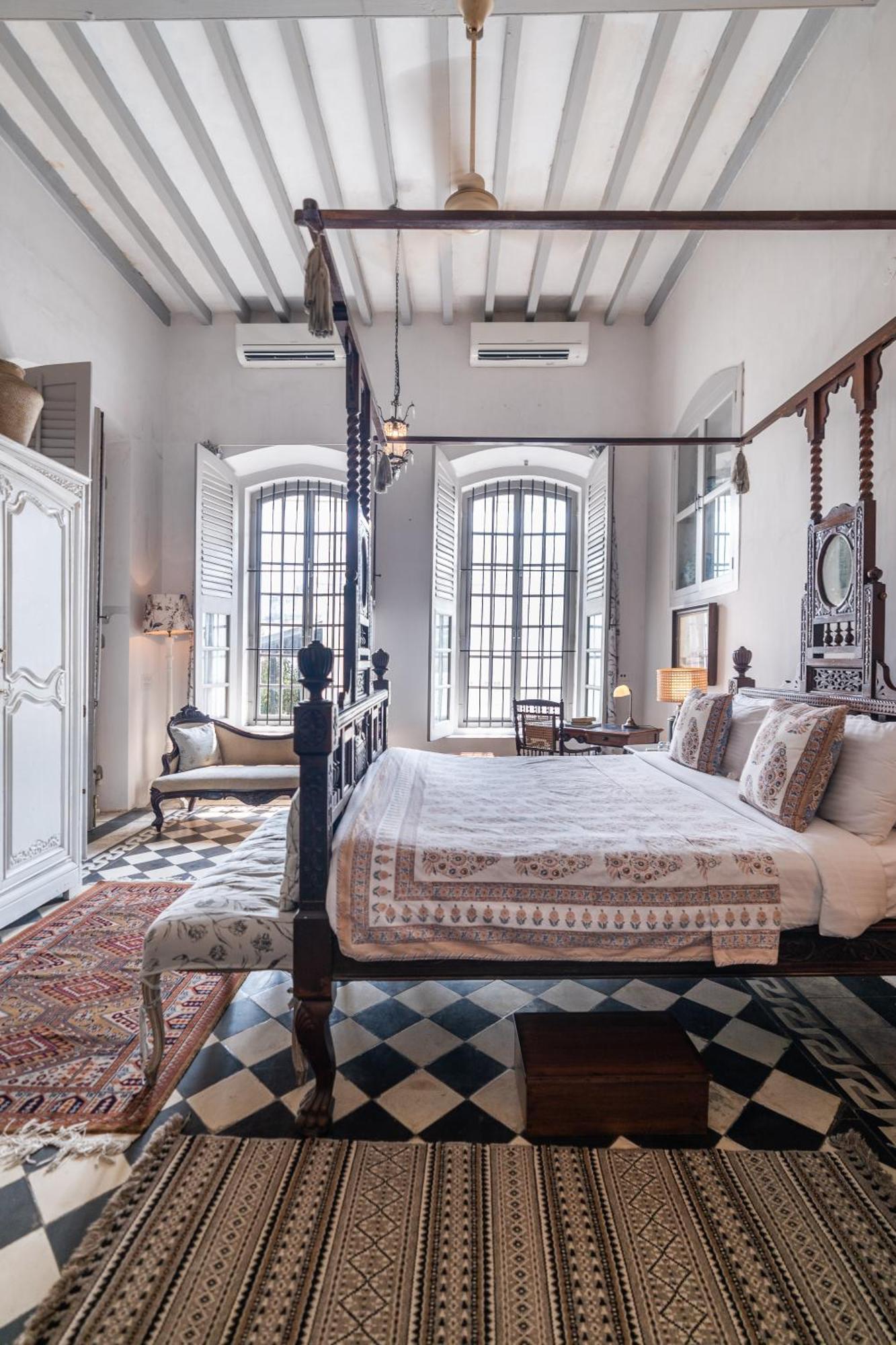 Maison Twenty Six By Luxunlock Private Villas Ποντισερί Εξωτερικό φωτογραφία
