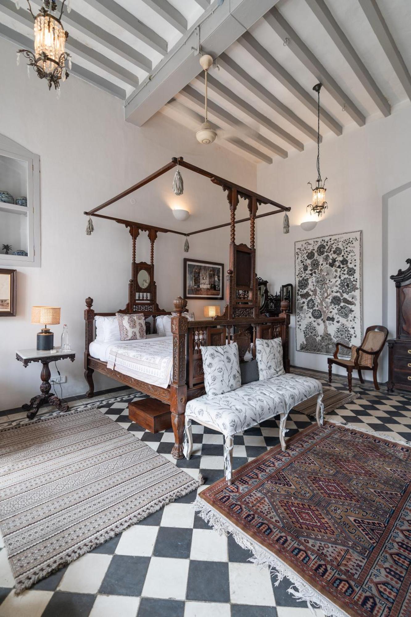 Maison Twenty Six By Luxunlock Private Villas Ποντισερί Εξωτερικό φωτογραφία